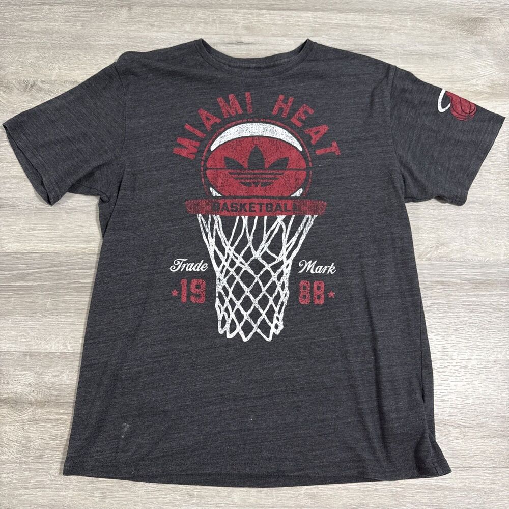 Miami Heat Shirt Adidas Basketball NBA Men’s Large Gray Tri-Blend